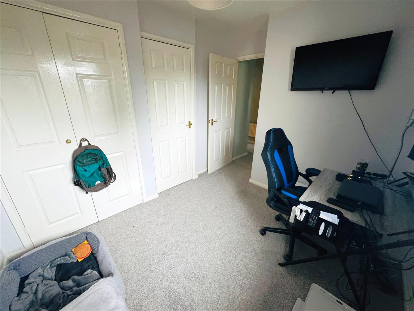 Llwyn Cyfarthwch, Llanelli, SA15 1GY